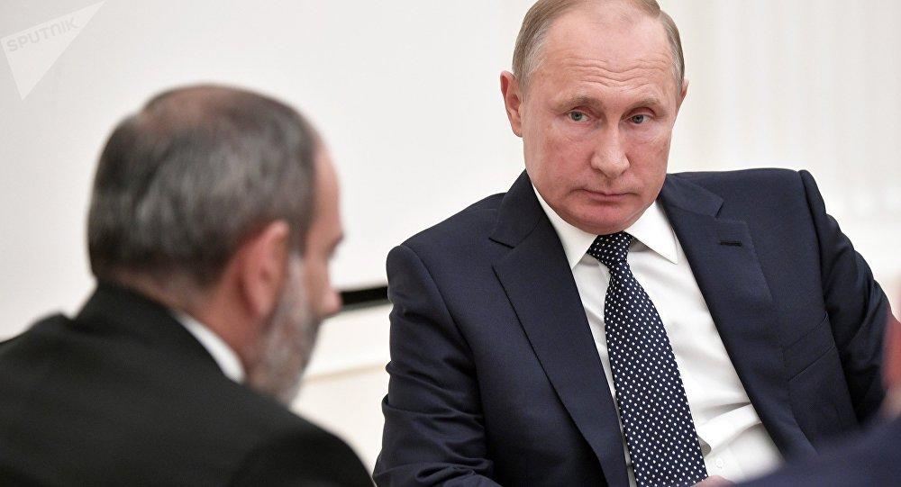 pashinyan_putin