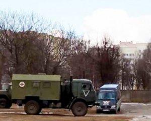 1075579_w_300_lq